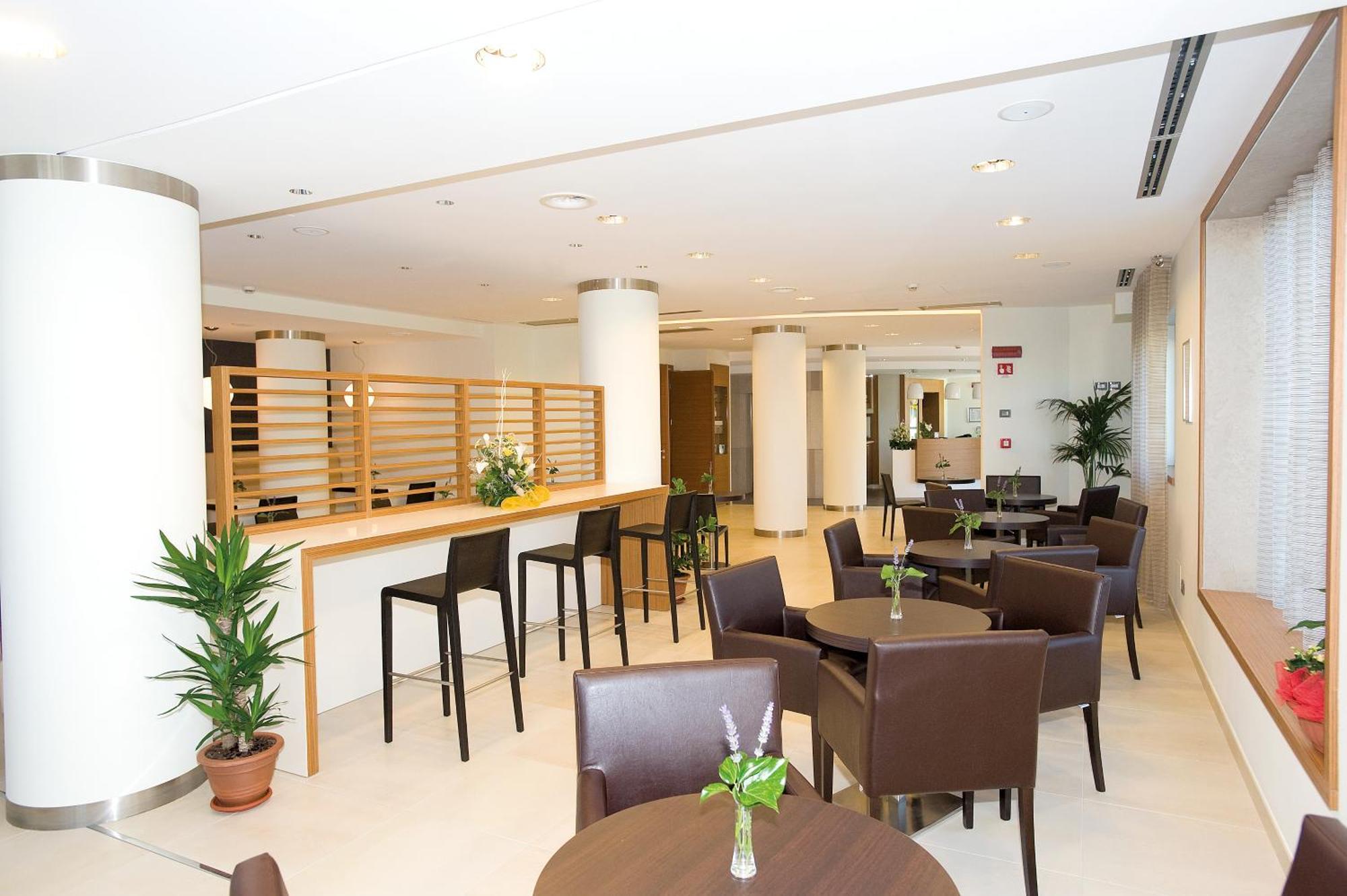 Hotel Vittoria San Giovanni Rotondo Ngoại thất bức ảnh