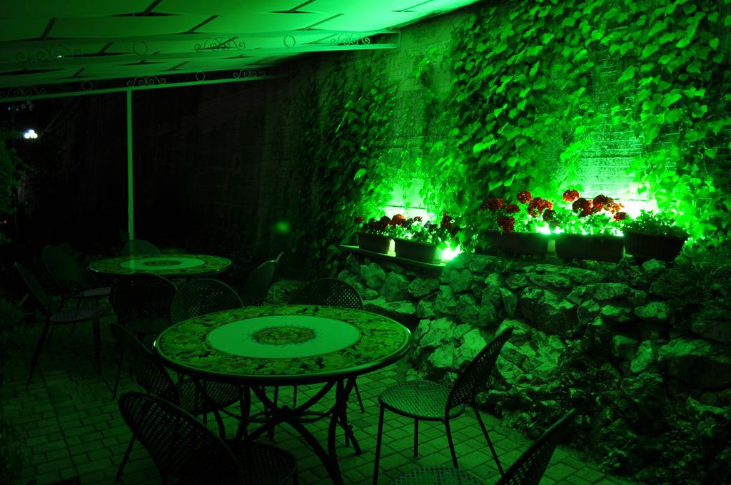 Hotel Vittoria San Giovanni Rotondo Ngoại thất bức ảnh